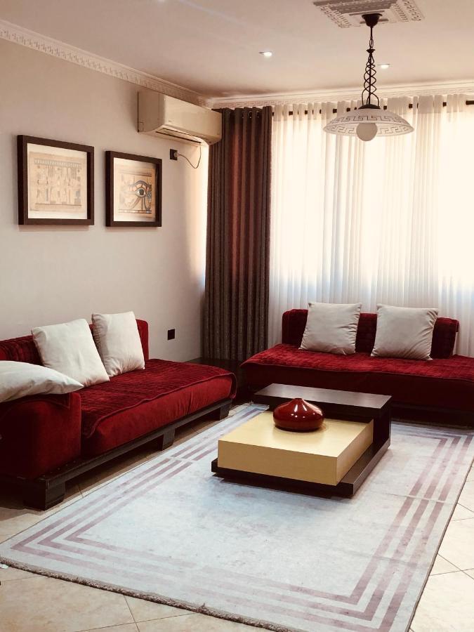 Laureta Central Apartment Tirana Zewnętrze zdjęcie