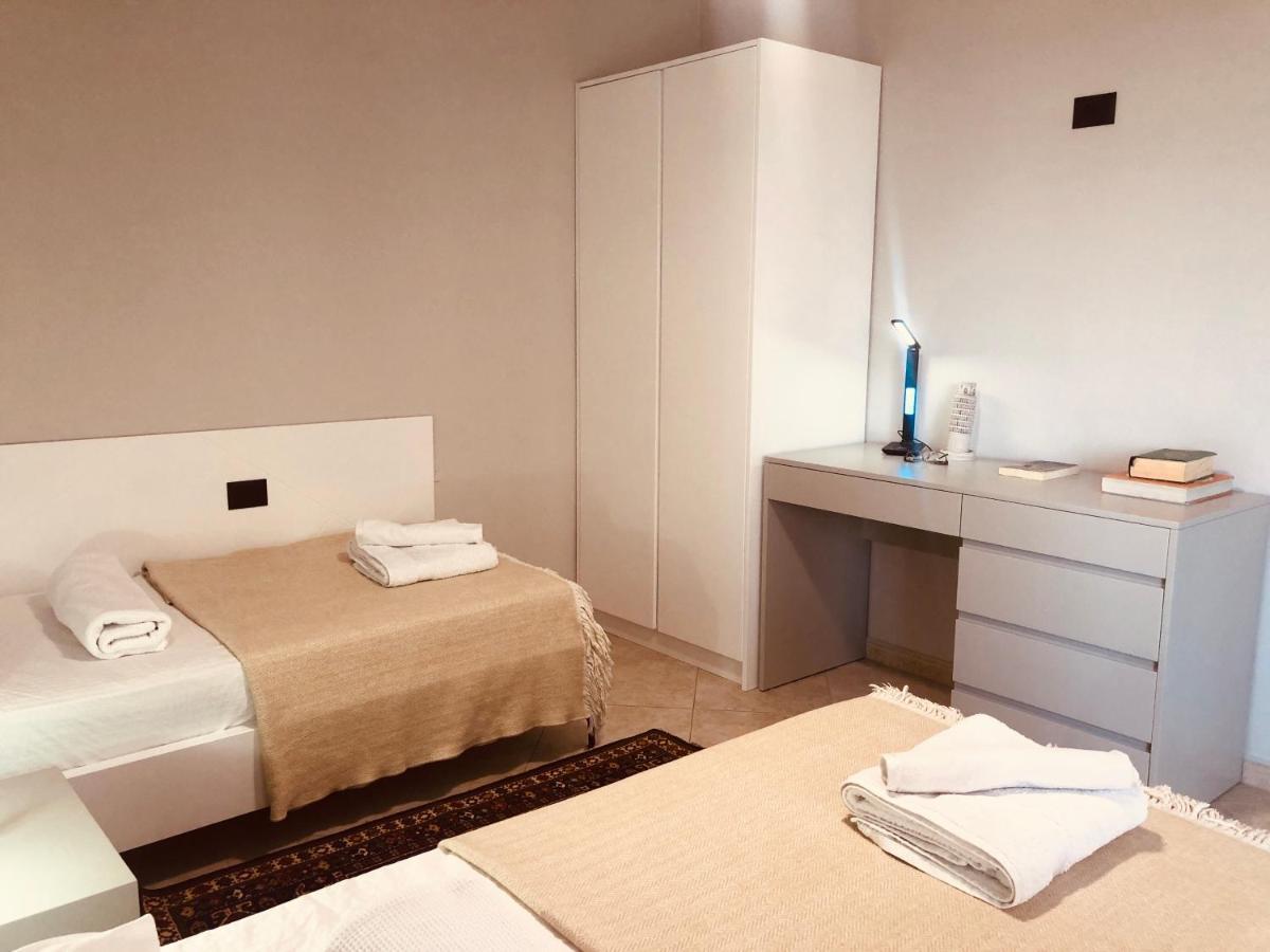 Laureta Central Apartment Tirana Zewnętrze zdjęcie